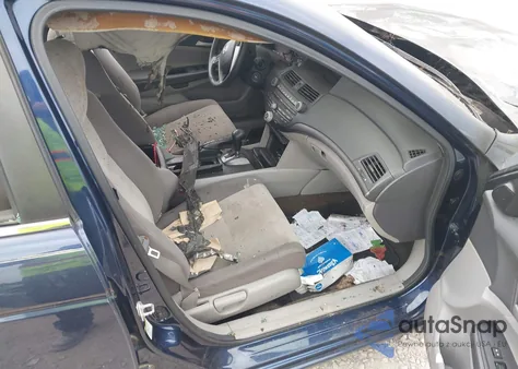 2010 Honda Accord 2.4 Lx z USA, uszkodzony, nr VIN 1HGCP2F32AA141283